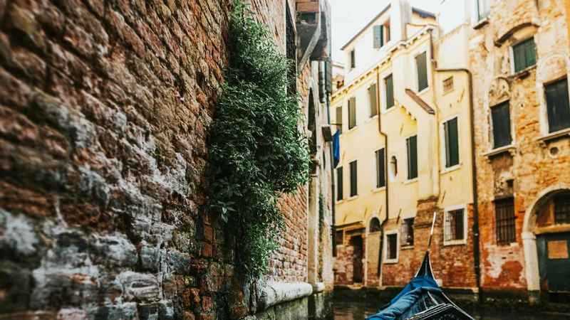 Gondel auf einem venezianischen Kanal